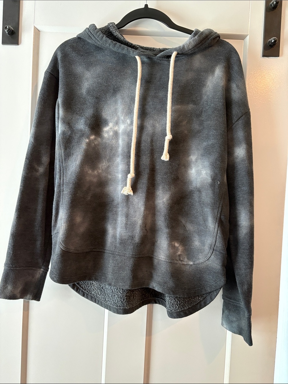 Universal Thread Washed Charcoal Tie-Dye Pullover Hoodie